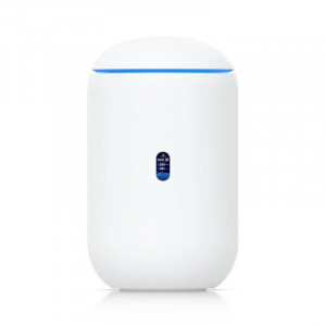 UBIQUITI UDR7 Маршрутизатор 4 ядра (1,5 ГГц), Wi-Fi 7, 4х 2.5G RJ45, 1х 10G SFP+