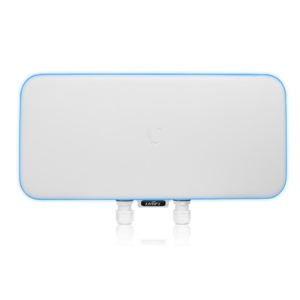 UBIQUITI UWB-XG UniFi WiFi BaseStation XG Точка доступа 3х5 ГГц, ac Wave2, 4х4 MU-MIMO, 802.3bt, 1х 1G RJ45, 1х 10G ICM Ethernet
