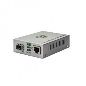 SNR-CVT-1000SFP Медиаконвертер 10/100/1000-Base-T / 100/1000Base-FX с SFP-портом