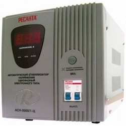 Ресанта АСН-5 000/1-Ц 63/6/6 Стабилизатор {220В±8%, Габариты 340х220х230, Вес 13 кг}