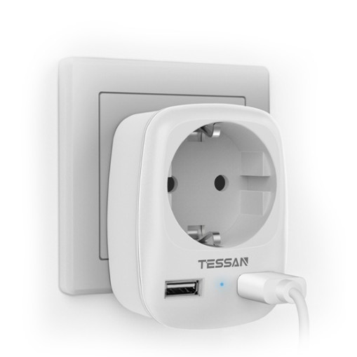 TESSAN TS-611-DE White Сетевой фильтр с 1 розеткой 220В и 2 USB портами {80001854}