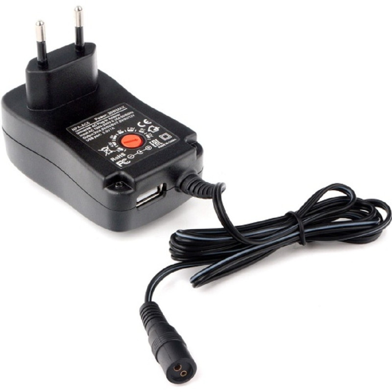 Gembird Блок питания универсальный 3В-12В, 30Вт, порт USB, 8 штекеров (NPA-AC5) Gembird Блок питания универсальный 3В-12В, 30Вт, порт USB, 8 штекеров (NPA-AC5)