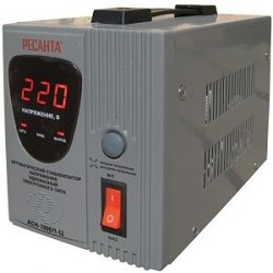 Ресанта АСН-1 000/1-Ц 63/6/2 Стабилизатор {220В±8%, Габариты 237х140х170, Вес 4 кг} 4607076037617 Ресанта АСН-1 000/1-Ц 63/6/2 Стабилизатор {220В±8%, Габариты 237х140х170, Вес 4 кг} 4607076037617