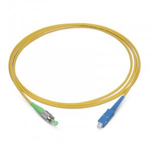 Cabeus FOP(s)-9-FC/APC-SC/UPC-1,5m Шнур оптический simplex FC/APC-SC/UPC 9/125 sm 1,5м LSZH